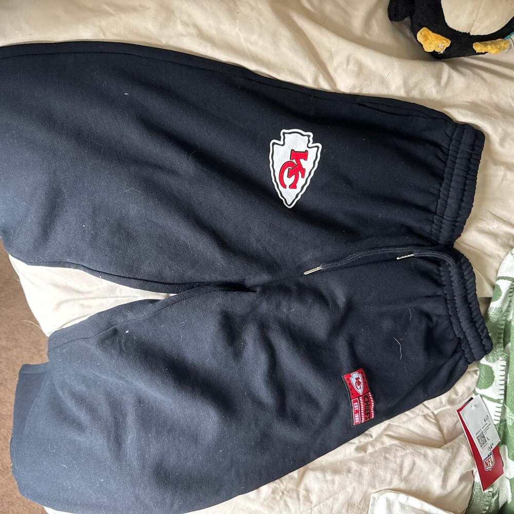 NWT Forever 21 NFL Kansas City Chiefs Black Fleece Joggers Mens Size L